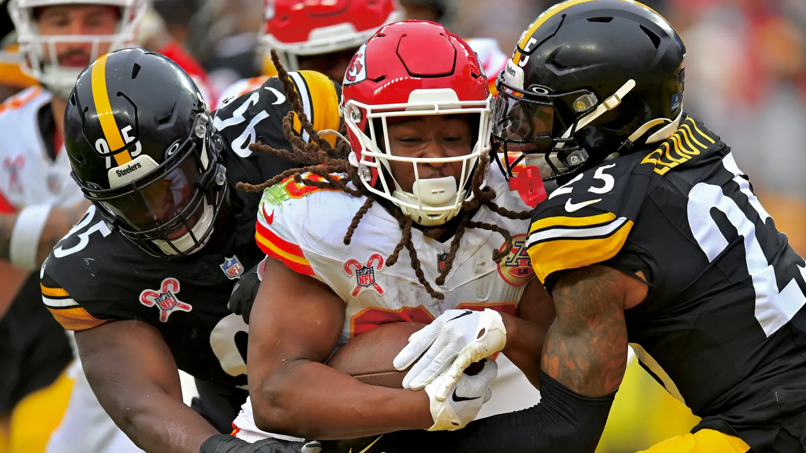 Players questioning the desire of some on defense taken on the North Shore (Top story). Photo by JOE SARGENT / GETTY